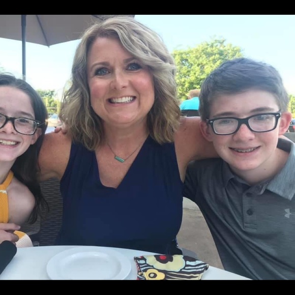 Meet your Posher, Blythe - Picture 3 of 9